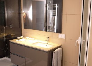 Móvel WC em Termolaminado 